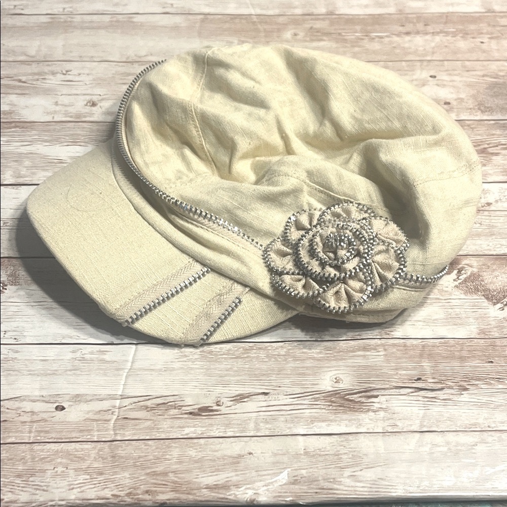 Angela & William Linen Blend Cream Hat with Floral & Zipper Detail - Picture 4 of 7